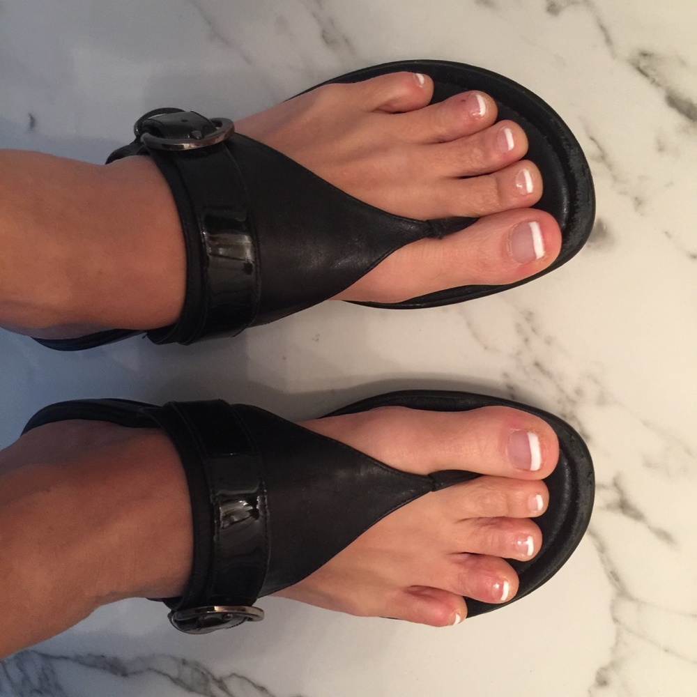 Cole Haan Black Dress Sandals Size 8 Nike Bottoms So Comfortable in  EUC…!!!